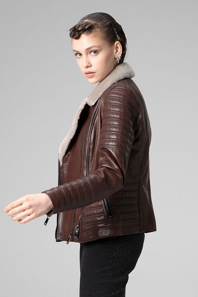 Dericlub Artemis Jumbo Collar Fur Hazelnut Genuine Leather Women's Coat
