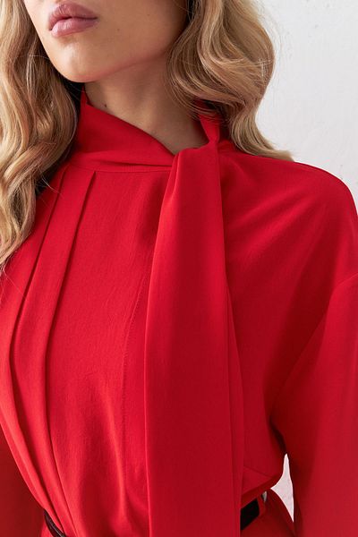 Setre Rochie midi roșie cu mânecă lungă, cu gât și curea