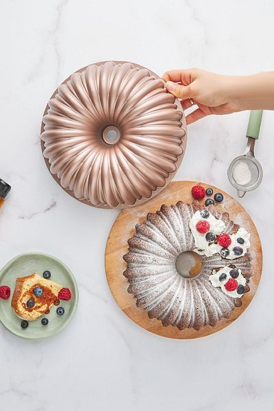 Karaca Φόρμα για κέικ Cake Pro σε φέτες Rosegold Casting