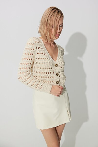 SHERIN Ζακέτα εκρού με λαιμόκοψη V