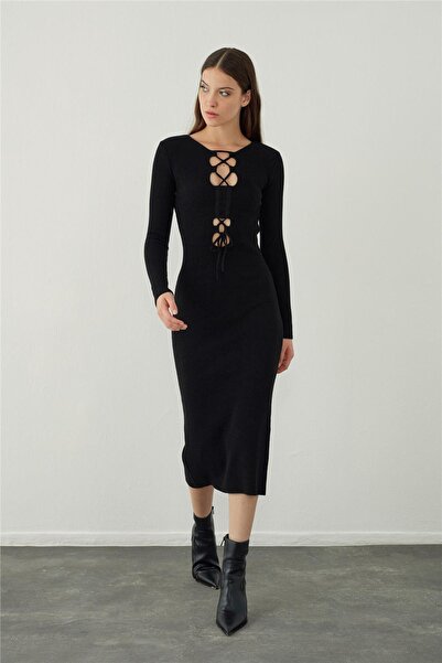 SHERIN Black Low-cut Long Knitwear Dress