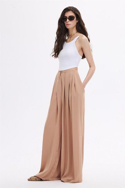 SHERIN Φαρδύ παντελόνι - Camel Pleat Detailed