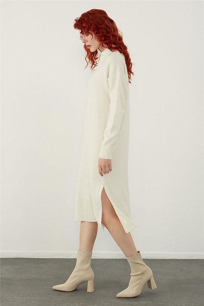 SHERIN Ecru Polo Neck Basic Midi Knitwear Dress