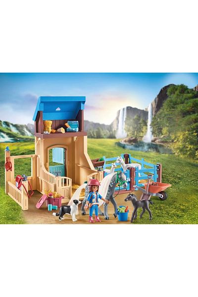 Playmobil 71353 Stall with Amelia and Whisper