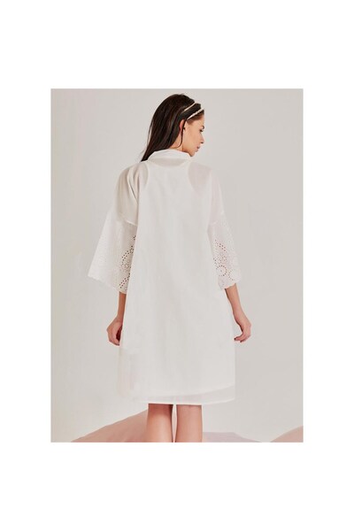 Magic Form Women's Embroidery Patterned Ecru Dressing Gown & Nightgown Set 36110