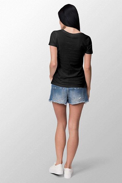 Tshirthane Tricou negru pentru femei, slim-fit, imprimat antisocial