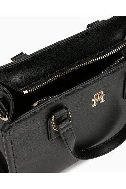 Tommy Hilfiger Women's Leather Brand Logo Zippered Daily Use Black Shoulder Bag AW0AW15977-BDS