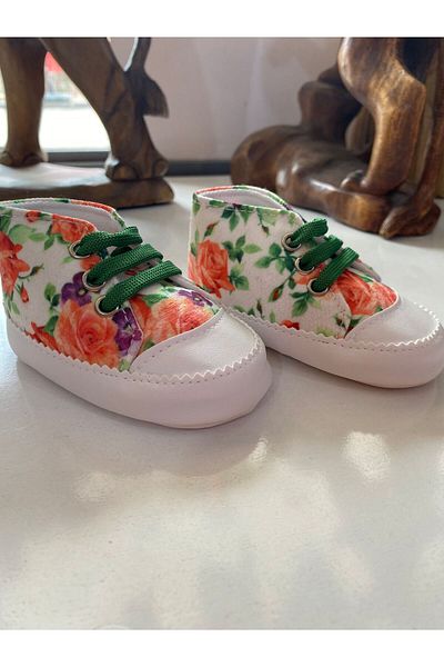 MUTLUDÜNYAM Size 19 First Step Shoes