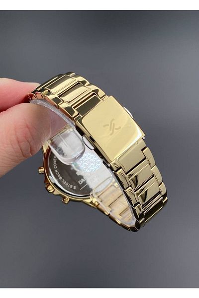 Daniel Klein Women's Wristwatch Gold Color 3 Atm Water Resistance