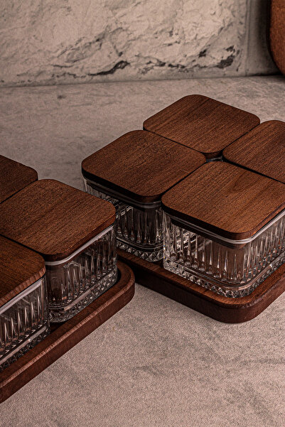 Snippy Bella Kare 8'li Kare Tepsili Ahşap Vakumlu Kapaklı Cam Kahvaltılık Çok Amaçlı Cam Çerezlik 230 ml