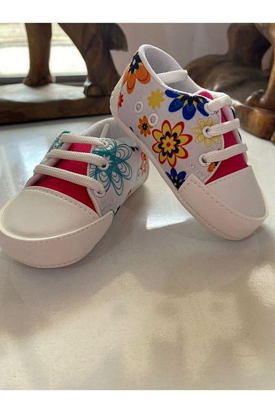 MUTLUDÜNYAM Size 19 First Step Shoes