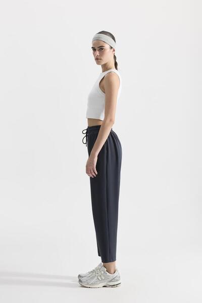KADRİYE BAŞTÜRK Smoked Modal Knitted Jogger Pants