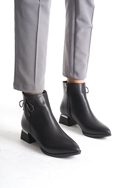 Limeo Short Heeled Zippered Metal Knot Detailed Women's Black Boots Bootie