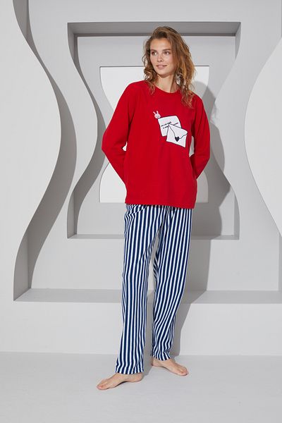 Siyah İnci Red Embroidered Lower-Upper Fleece Pajama Set 24223087