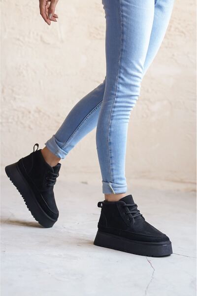 GOFFSHOES Kadın Pastor Kürklü Kısa Bot - Siyah Süet