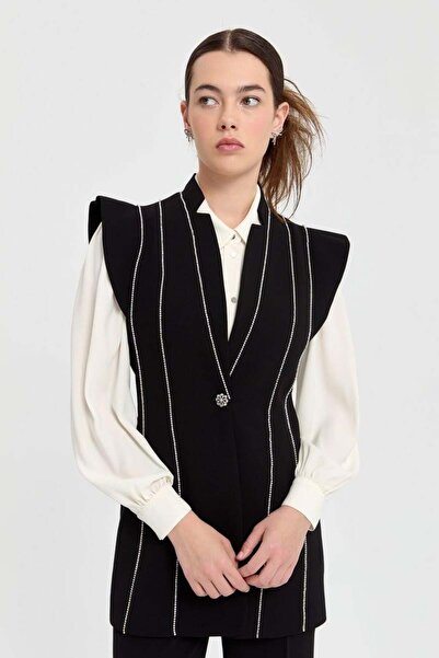 CLIO Stone Detailed CLIO Vest Suit Set