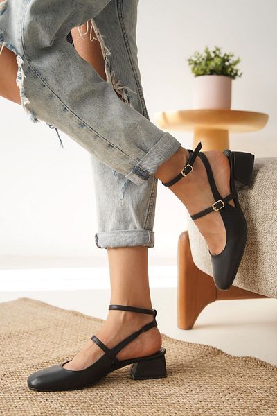 GOFFSHOES Pantofi de damă din piele neagră cu toc scurt Kelvin