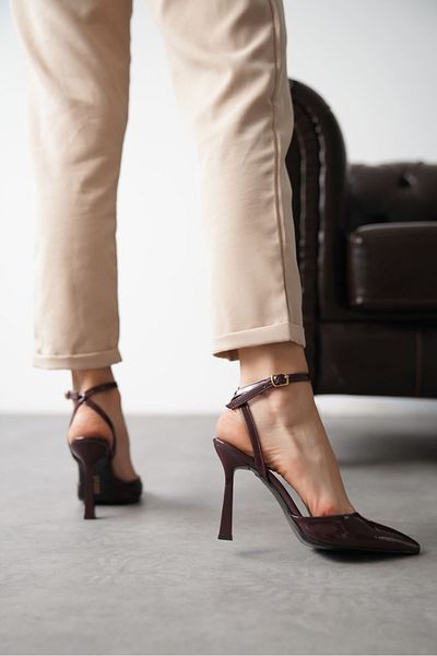 GOFFSHOES Pantofi cu toc subțire Motta de damă - burgundă-brevet