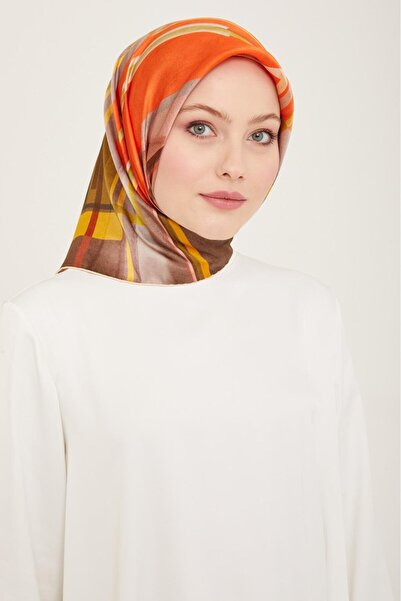 Armine Eșarfă din mătase Sura cu model mixt maro 9147 - 32