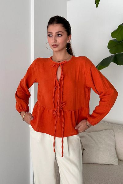 Fav Style Bluză cu mânecă lungă de culoare cărămidă cu detaliu din dantelă