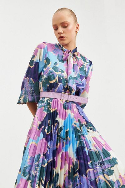 Setre Lilac V Neck Tie Detail on Collar Patterned Three Quarter Balloon Sleeve Pleated Ready Belt Midi Length