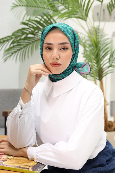 Silk Home 73057-30 Model Soft Scarf