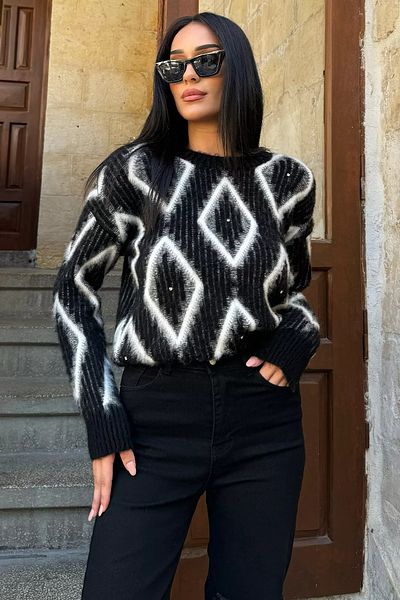 GÜLSELİ Pulover de damă negru cu model din piatră brodat