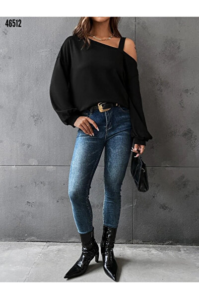 StilVibe Dámská černá viskózová halenka s dlouhým rukávem na jedno rameno