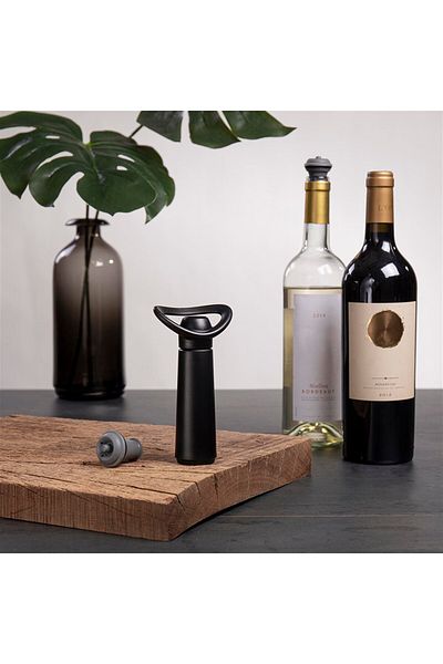 Vacu Vin Menashop Vin Concerto Wine Pump, Black, 1 Pump, 1 Stopper, Vacuum Pump with Wine Bottle Cap