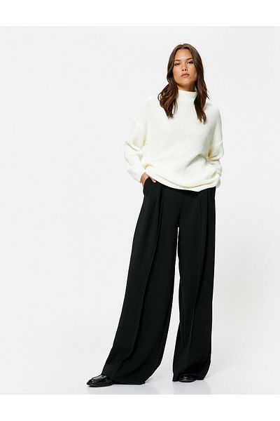 Koton Oversize-Pullover mit hohem Kragen aus gestricktem Kaschmir mit Struktur