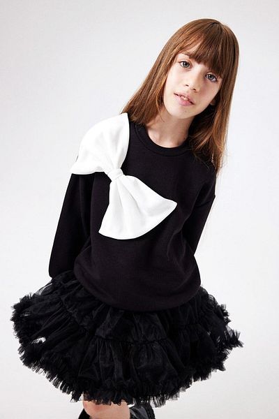 Le Mabelle Sophie Girl's Sweatshirt - Black with Bow on the Front