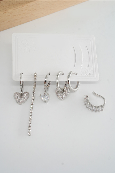 By Zeyna Aksesuar Kadın Vip Seri Helix Kalp ve Su Yolu Zirkon Taşlı 6'lı Küpe...