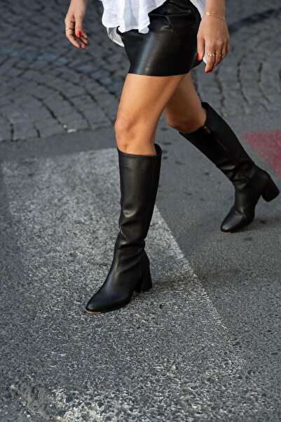 sovrana Ψηλοτάκουνες μαύρες μπότες