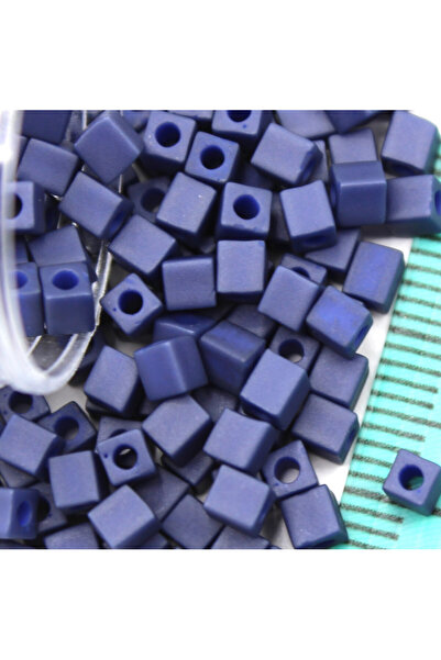 Miyuki Kvadratna perla 3 mm Br: 17