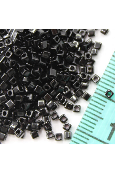 Miyuki Χάντρες Τετράγωνες 1,8 mm Νο: 4