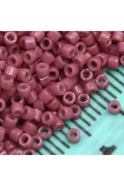 Miyuki Perla Delica 11-00 1,6 mm 3 gr Br: 334