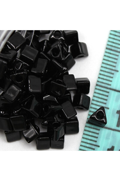 Miyuki Trokut od perli 5-00 Br: 9