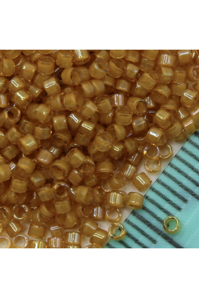 Miyuki Perla Delica 11-00 1,6 mm 3 gr Br: 55