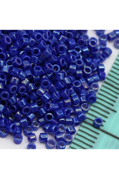 Miyuki Perla Delica 11-00 1,6 mm 3 gr Br: 117