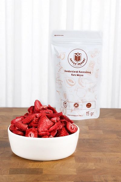Antep Pazarı Strawberry Dried Fruit Chips - Freeze Dried Freeze Dried Crispy Strawberry - 15 gr