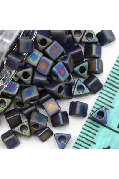 Miyuki Trokut od perli 5-00 Br: 8