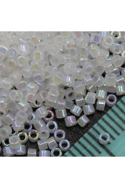 Miyuki Perla Delica 11-00 1,6 mm 3 gr Br: 286