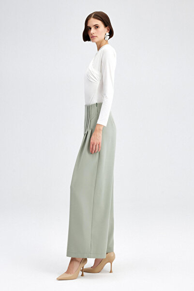 Touché Privé CREPE PANT WITH WAIST DETAIL