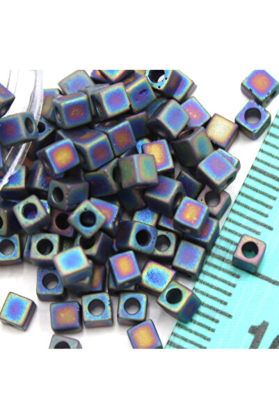 Miyuki Mărgele pătrate 3 mm Nr.: 8