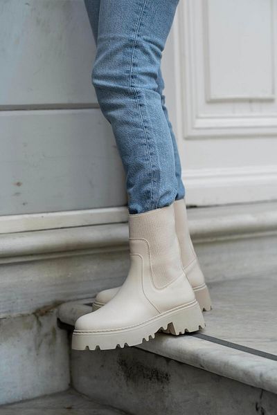 sovrana Thick Sole Rubber Detailed Boots Beige