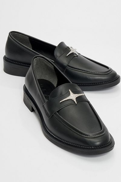 LuviShoes Черни дамски обувки мокасини с кожена катарама Andred