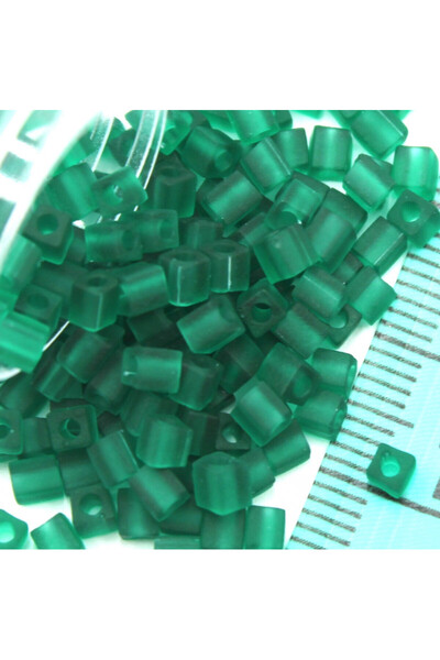 Miyuki Kvadratna perla 3 mm Br: 4