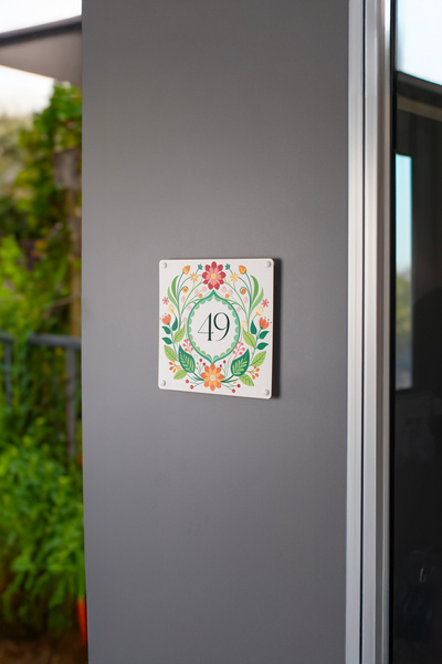 Morimora Renkli Çiçek Motifli Kişiye Özel Kapı Numarası ve Kapı isimliği