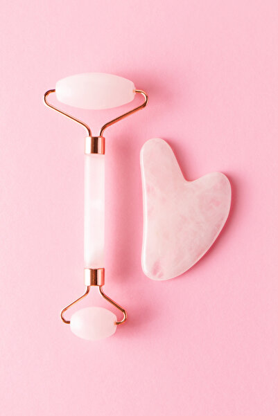 A Aliye's Pembe Kuvars Face Roller Ve Pembe Kalp Gua Sha Yüz Masaj Aleti