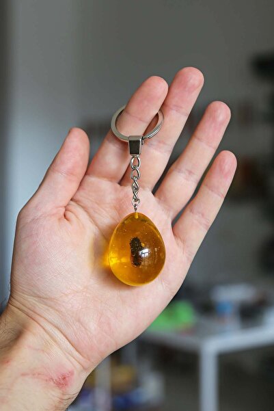 TESBİHKENTİ Απολιθωμένο Αυγό Φυσικής Μέλισσας - Μπρελόκ